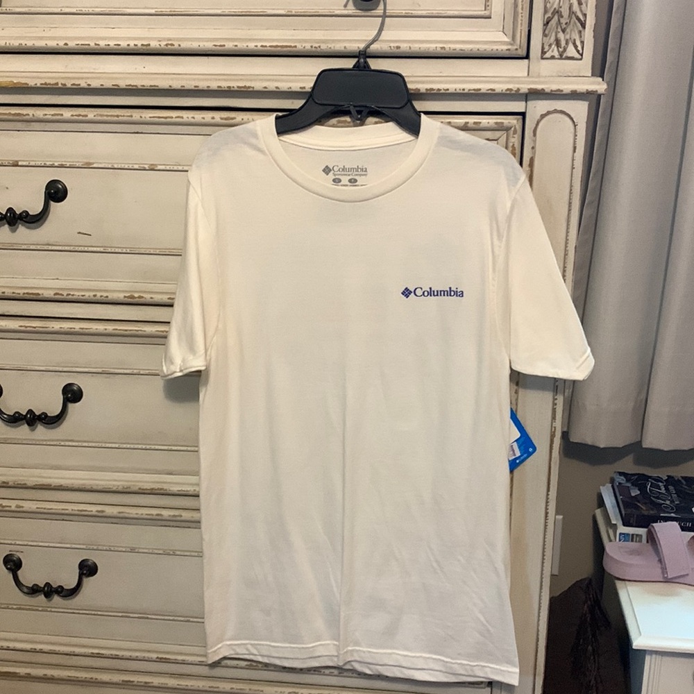 Women’s Columbia T-shirt